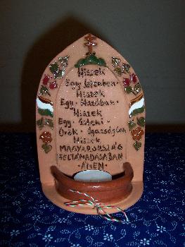 Ker�mia - Ker�mia m�csestart� - Hiszekegy